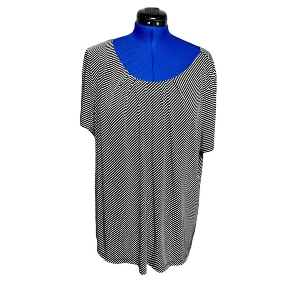 Liz Claiborne 3X black/white stripe scoop neck pleated A Line classic top